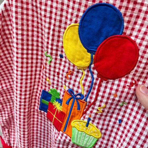Baby Crew 24M Red & White Gingham Romper With Balloons & Gifts Embroidery Cotton - Picture 2 of 3